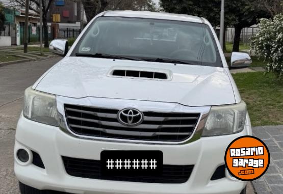 Camionetas - Toyota Hilux 2012 Diesel 270000Km - En Venta