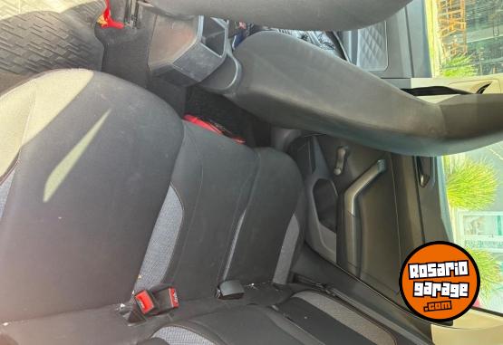 Autos - Volkswagen Polo 2024 Nafta 30000Km - En Venta