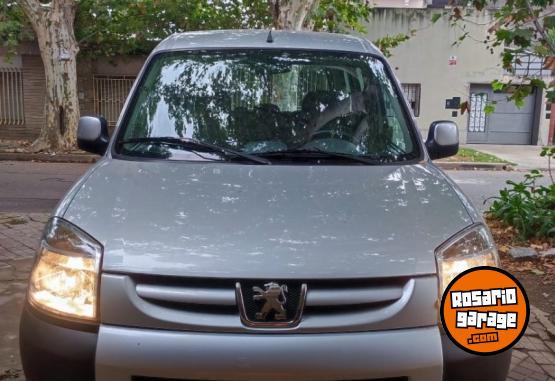 Utilitarios - Peugeot Partner Patagonica 1.6 HD 2020 Diesel 32000Km - En Venta
