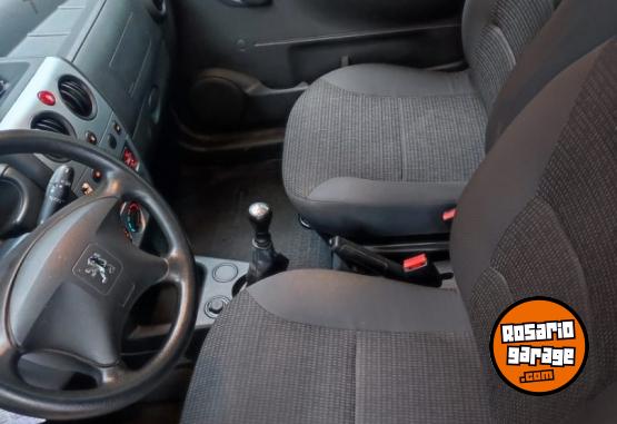 Utilitarios - Peugeot Partner Patagonica 1.6 HD 2020 Diesel 32000Km - En Venta