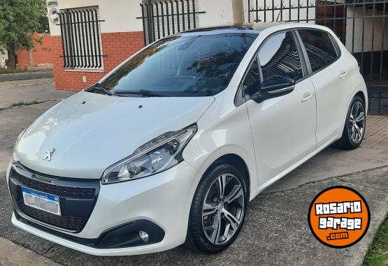 Autos - Peugeot 208 2020 Nafta 66000Km - En Venta