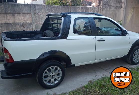 Utilitarios - Fiat Strada 2013 Nafta 153000Km - En Venta