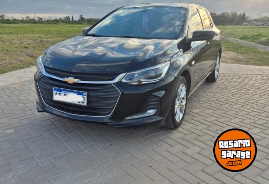 Autos - Chevrolet Onix 2020 Nafta 102000Km - En Venta