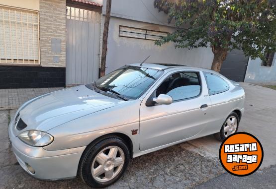 Autos - Renault Megane coupe 2000 Nafta 280000Km - En Venta