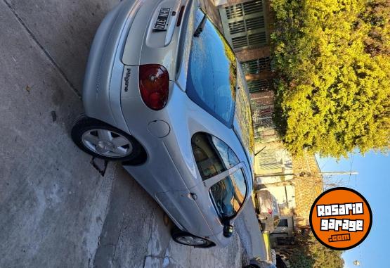 Autos - Renault Megane coupe 2000 Nafta 280000Km - En Venta