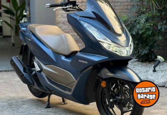 Motos - Honda Pcx 2023 Nafta 11000Km - En Venta