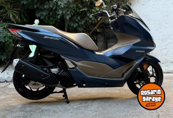 Motos - Honda Pcx 2023 Nafta 11000Km - En Venta