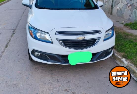 Autos - Chevrolet ONIX 2015 Nafta 105000Km - En Venta