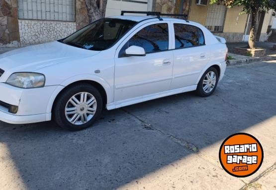 Autos - Chevrolet Astra 2007 Nafta 228000Km - En Venta