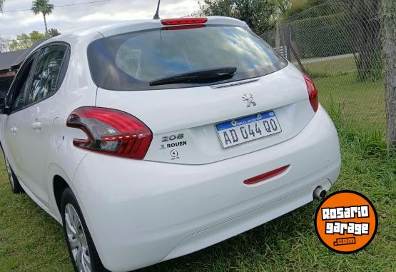 Autos - Peugeot 208 active 2018 Nafta 117000Km - En Venta