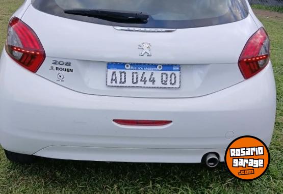 Autos - Peugeot 208 active 2018 Nafta 117000Km - En Venta