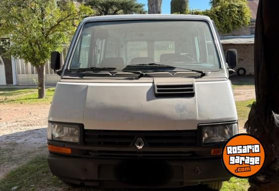Utilitarios - Renault 1994 larga 1994 Nafta 1Km - En Venta
