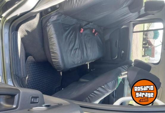Camionetas - Volkswagen Amarok confortline 2021 Diesel 70000Km - En Venta