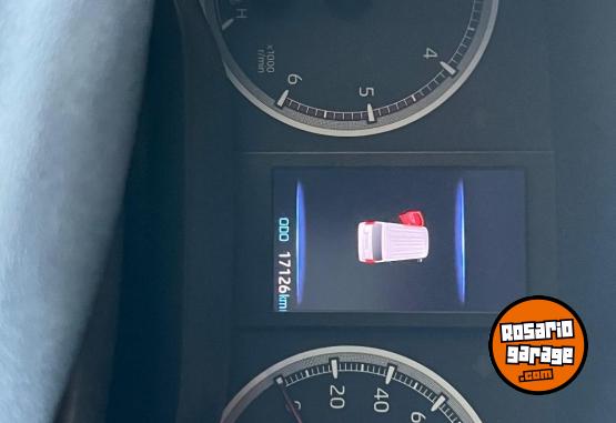 Utilitarios - Toyota Hiace 2022 Diesel 17000Km - En Venta