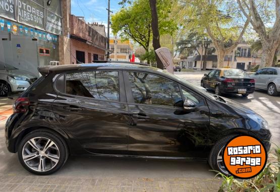Autos - Peugeot 208 gt 2017 Nafta 70000Km - En Venta