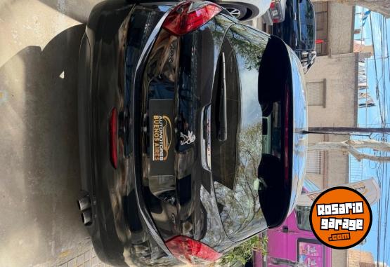 Autos - Peugeot 208 gt 2017 Nafta 70000Km - En Venta