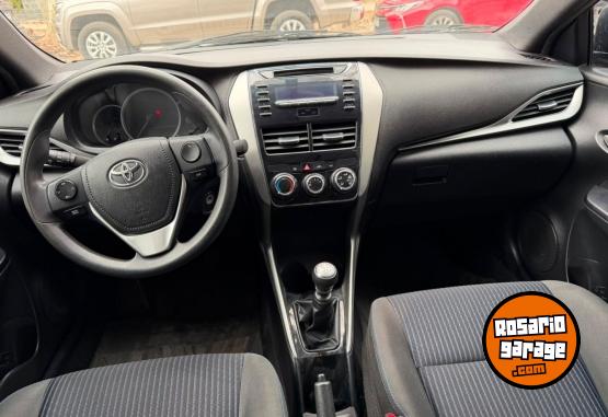 Autos - Toyota Yaris 2021 Nafta  - En Venta