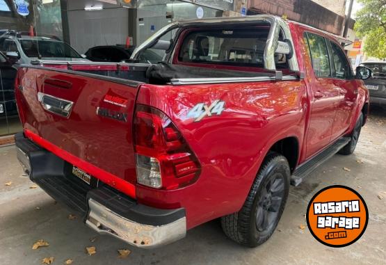 Camionetas - Toyota Hilux Sr 2.8 4x4 2016 Diesel 170000Km - En Venta