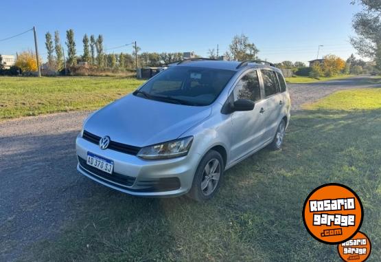 Autos - Volkswagen Suran gnc 2019 GNC 120000Km - En Venta