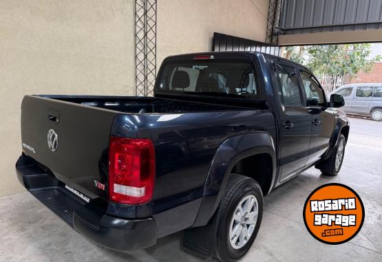 Camionetas - Volkswagen AMAROK CONFORTLINE 180 CV 2017 Diesel 98000Km - En Venta