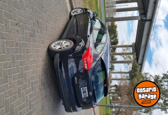 Autos - Ford Focus 2015 Nafta 175000Km - En Venta