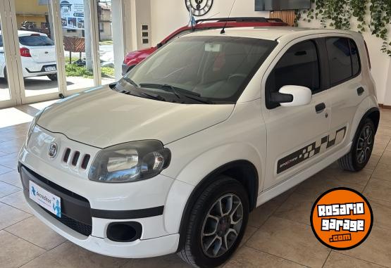Autos - Fiat UNO SPORTING 2012 Nafta 140000Km - En Venta
