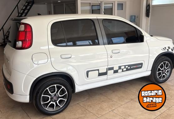 Autos - Fiat UNO SPORTING 2012 Nafta 140000Km - En Venta