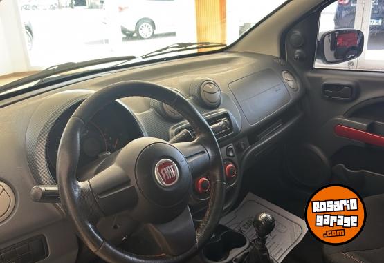 Autos - Fiat UNO SPORTING 2012 Nafta 140000Km - En Venta