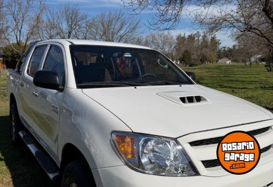 Camionetas - Toyota Hilux 2005 Diesel 390000Km - En Venta