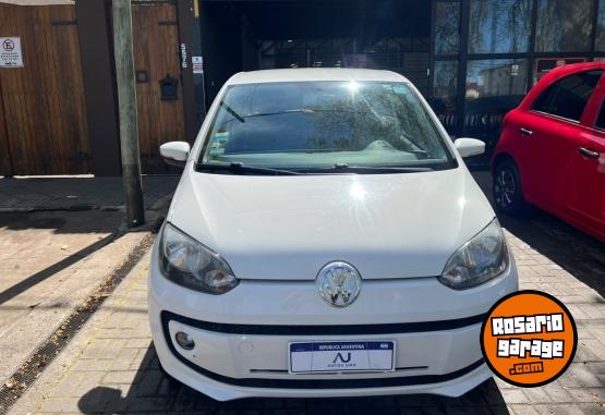 Autos - Volkswagen Up Highline 2014 Nafta 100000Km - En Venta