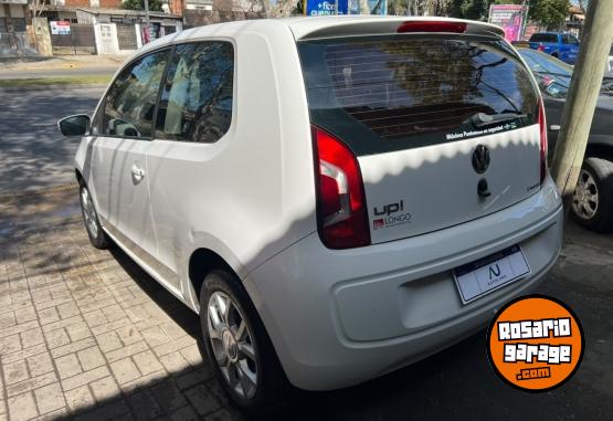 Autos - Volkswagen Up Highline 2014 Nafta 100000Km - En Venta