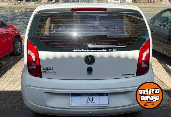 Autos - Volkswagen Up Highline 2014 Nafta 100000Km - En Venta
