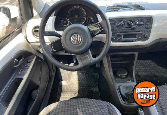 Autos - Volkswagen Up Highline 2014 Nafta 100000Km - En Venta