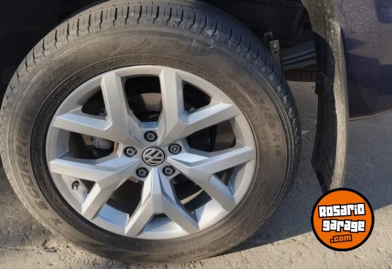 Camionetas - Volkswagen Amarok highline diesel AT 2023 Diesel 43000Km - En Venta