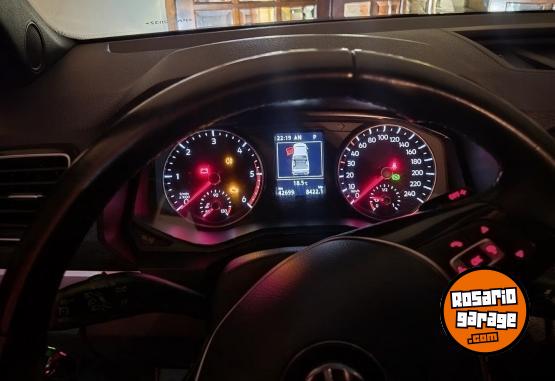 Camionetas - Volkswagen Amarok highline diesel AT 2023 Diesel 43000Km - En Venta