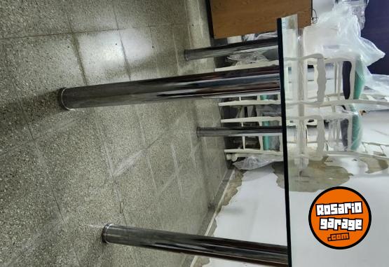 Hogar - Mesa comedor moderna vidrio templado patas cromadas - En Venta