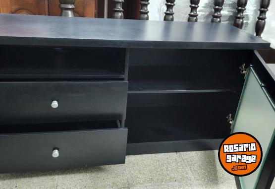 Hogar - Mesa comedor moderna vidrio templado patas cromadas - En Venta