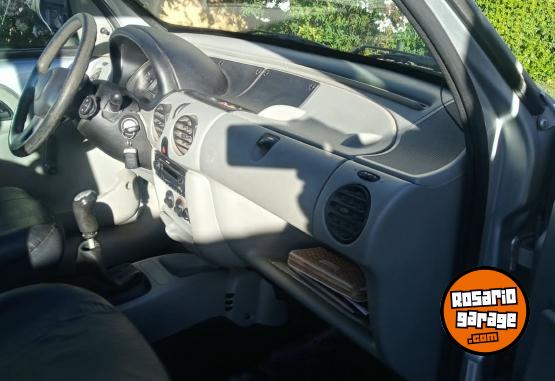 Utilitarios - Renault Kangoo 2012 Diesel 225000Km - En Venta