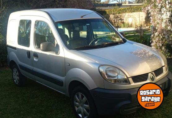 Utilitarios - Renault Kangoo 2012 Diesel 225000Km - En Venta