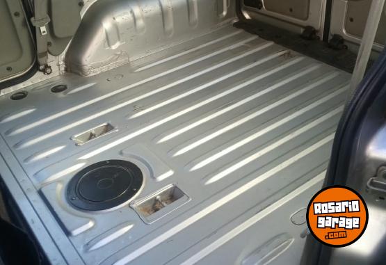 Utilitarios - Renault Kangoo 2012 Diesel 225000Km - En Venta