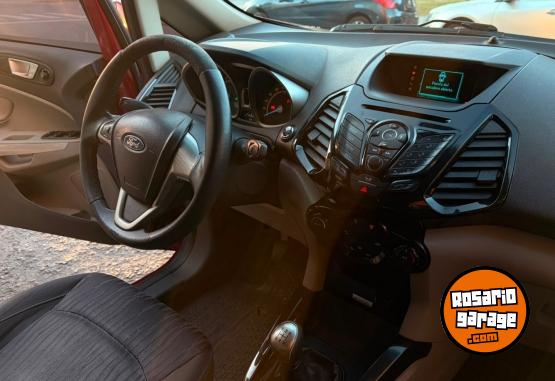 Autos - Ford Ecosport Titanium 2016 Nafta 150000Km - En Venta