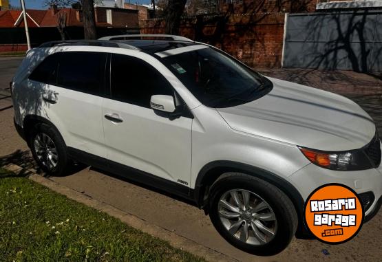 Camionetas - Kia sorento 2012 Nafta 210000Km - En Venta