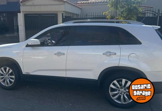 Camionetas - Kia sorento 2012 Nafta 210000Km - En Venta
