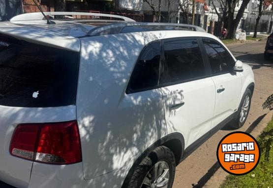 Camionetas - Kia sorento 2012 Nafta 210000Km - En Venta