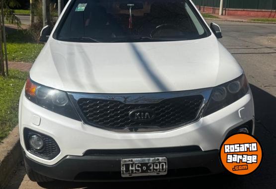 Camionetas - Kia sorento 2012 Nafta 210000Km - En Venta