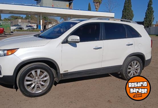 Camionetas - Kia sorento 2012 Nafta 210000Km - En Venta