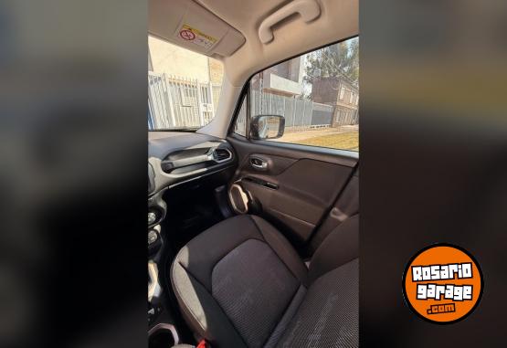 Camionetas - Otra marca 095-RENEGADE SPORT 1.8 2017 Nafta 69000Km - En Venta