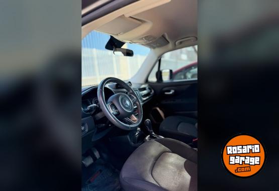 Camionetas - Otra marca 095-RENEGADE SPORT 1.8 2017 Nafta 69000Km - En Venta