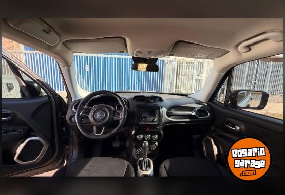 Camionetas - Otra marca 095-RENEGADE SPORT 1.8 2017 Nafta 69000Km - En Venta