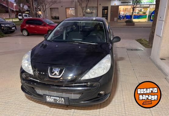 Autos - Peugeot allure 2013 Nafta 145000Km - En Venta